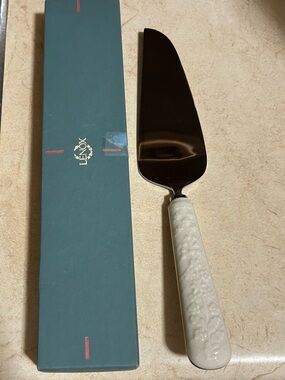 Lenox Wedding Promises Cake Server
